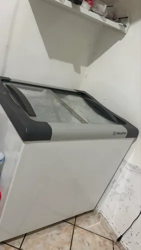 freezer horizontal expositor da marca Metalfrio,