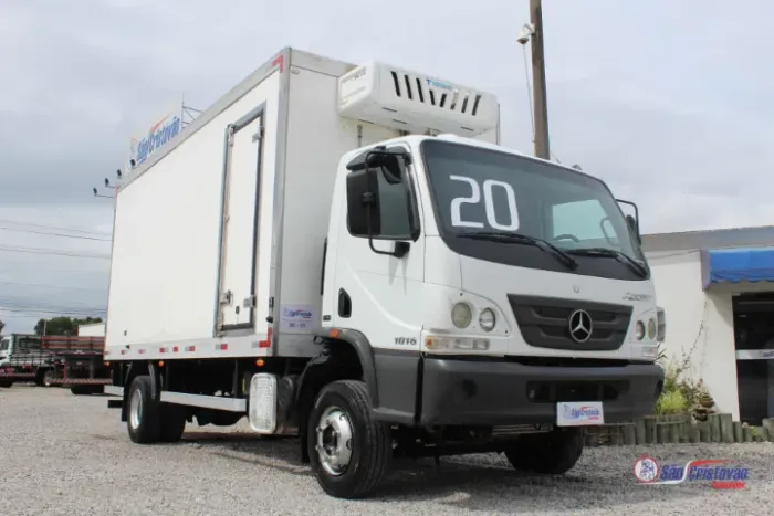 Mercedes Benz 1016 cvom bau frio