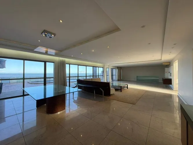 Casa Exclusiva à Venda em Vitória-ES (Ilha do Frade) | 5 Quartos, 3 Suítes, Piscina e Vara