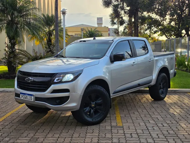 Chevrolet S10 Pick-up LS 2.8 TDI 4X4 CD Dies. Mec. 2019