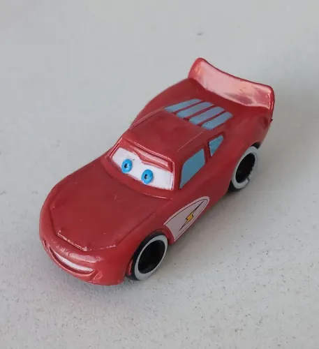 BONECO MINIATURA CARROS RELAMPAGO MCQUEEN ORIGINAL PIXAR
