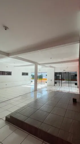 Salão comercial na avenida solto maior