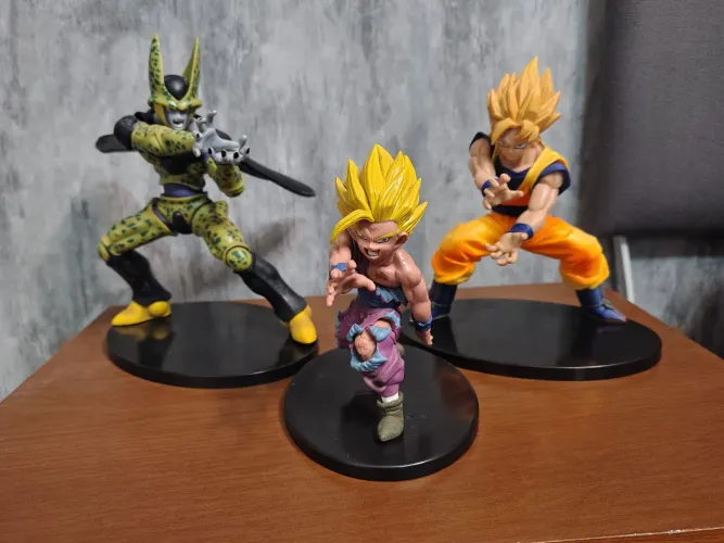 Conjunto Goku Gohan e Cell (com Caixas)