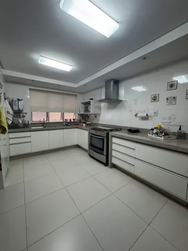 APARTAMENTO DISPONÍVEL PARA VENDA, 220m² no EDIFÍCIO JOÃO PAULO I, SETOR OESTE EM GOIÂNIA