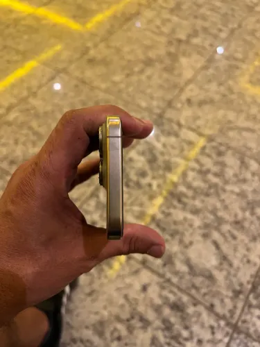 iPhone 16 pro 256