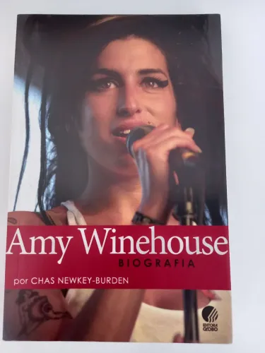 Livro Amy Winehouse - Biografia