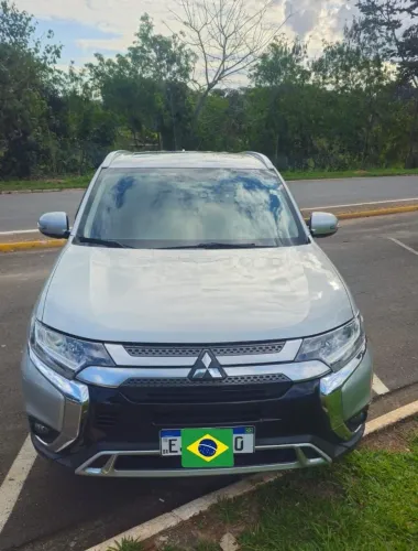 Mitsubishi Outlander HPE 2.0 16V 5P Aut. 2019