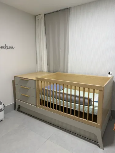 Berço cama multifuncional + colchões 