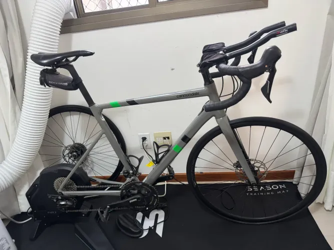 Cannondale CAAD13 - 2022 ( Menos de 5000km rodados )