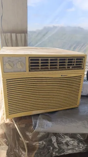 Ar-condicionado de Janela Gree 12.000 BTUs - 220 V