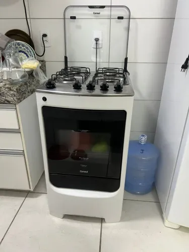 Vendo fogão 4 bocas cônsul