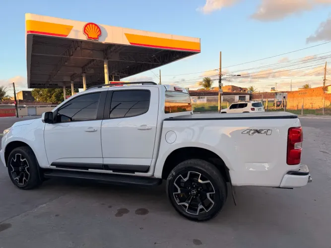 Chevrolet S10 Pick-up LT 2.8 TDI 4X4 CD Diesel AUT 2016