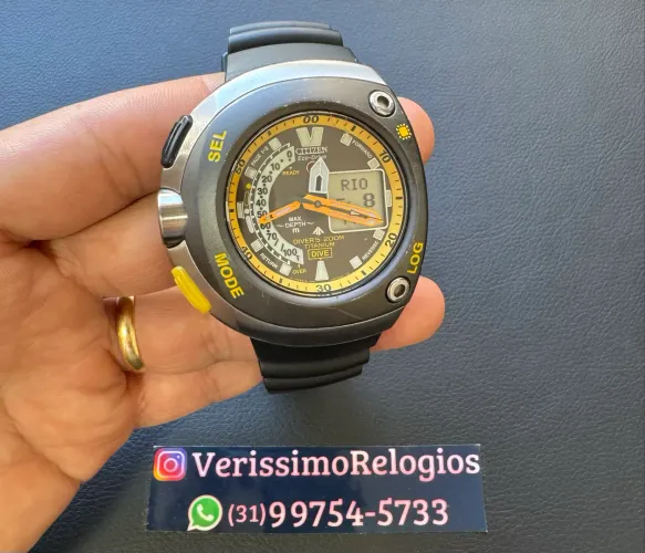 Relógio Citizen Meia Lua Amarelo Titanium Pulseira Original 10 Furos