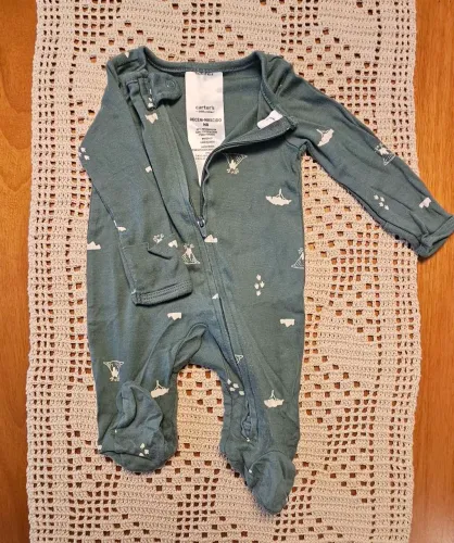 Macacão Carters original tamanho RN/estampado