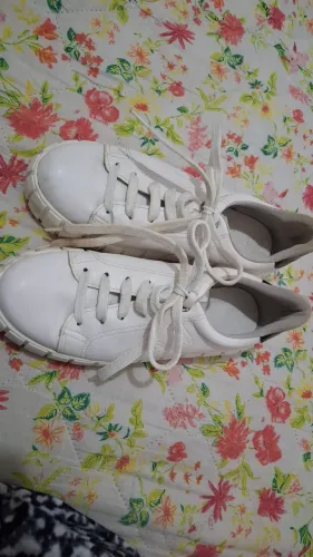 Par de tenis branco viamarte feminino tam 37/38