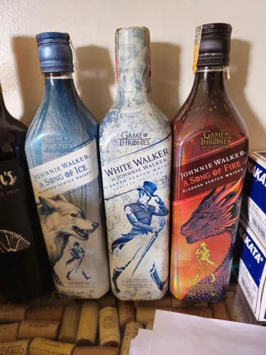 Lote Johnnie Walker Game of Thrones edição Especial Limitada 