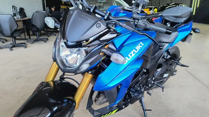 Suzuki Gsxs750