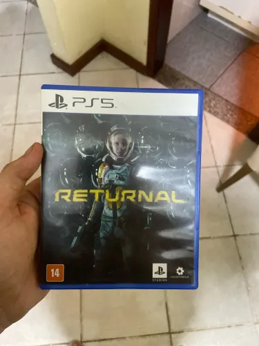 Returnal - PS5 (Mídia Física) - Impecável / Estado de Novo