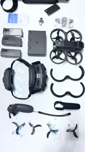 DJI AVATA 2 FLY MORE COMBO - 3 BATERIAS + GOGGLES 3