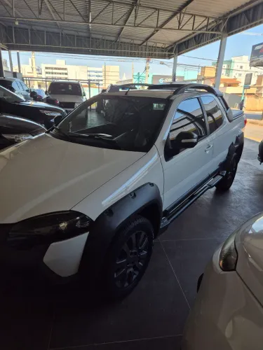 Fiat Strada Adventure1.8/ 1.8 Locker Flex CD 2020