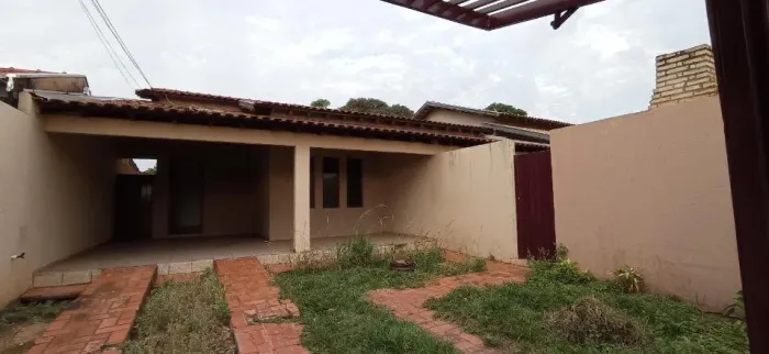Campo Grande - Casa Padrão - Pioneiros