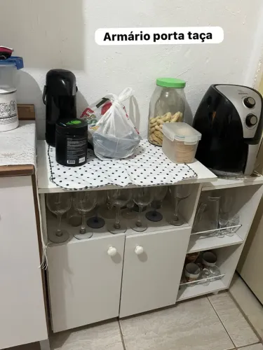 Armário para taças