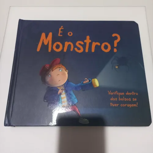 Livro é o monstro?