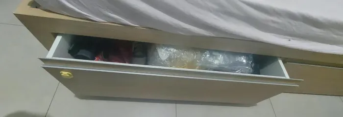 Cama de solteiro com 2 gavetão em MDF