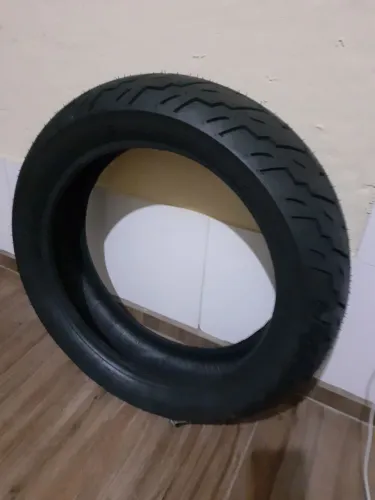 Pneu 180/60/17 Sem câmera Novo sem uso