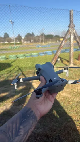 Drone DJI Mini 5 Pro Combo Plus