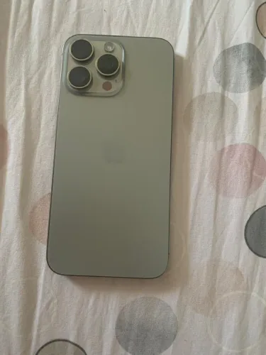 Vendo iPhone 15 pro Max 512gb novo