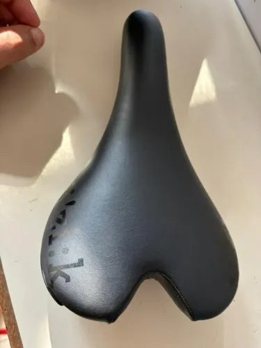 Selim Fizik Aliante 8 - S ( ESTADO DE NOVO )