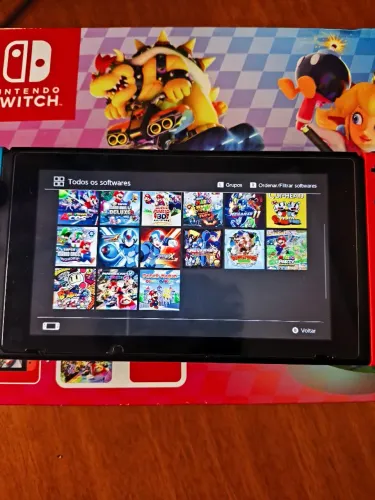 Nintendo switch V2 desbloqueado+cartão de 256 gb em até 12x pego ps4 na troca mais volta