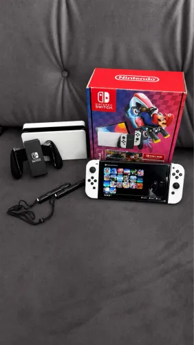 Nintendo switch oled 256GB Desbloqueado