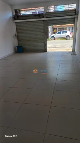 Loja comercial no Sol e Mar