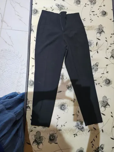 Calça de alfaiataria feminina