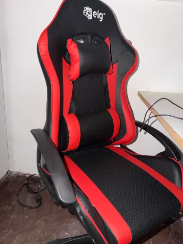VENDO CADEIRA GAMER 300,00