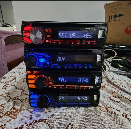 Toca CD pioneer Bluetooth saída sub mixtrax FAÇO entregas