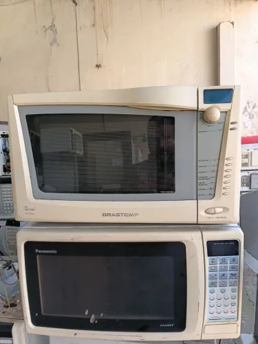 Micro-ondas funcionando à partir de 100,00