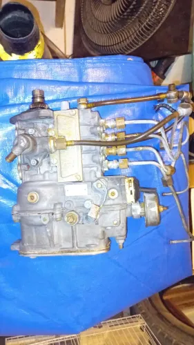 Bomba injetora da MB 180D