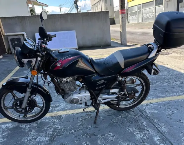 Suzuki Yes EN125 SE (2011/2012)