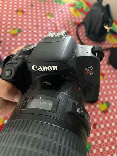 Câmera fotográfica cânon