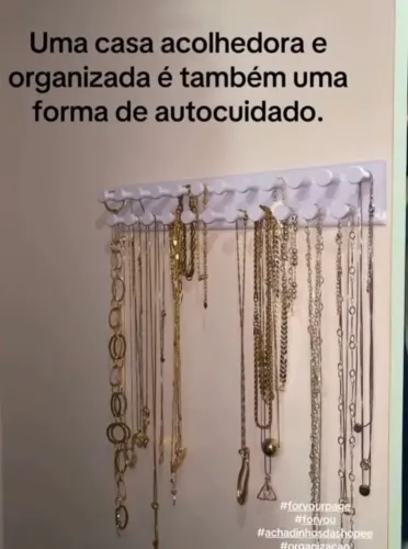Organizador de colares e brincos