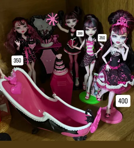 Lote draculaura g1 monster high ever after Cleo de Nile