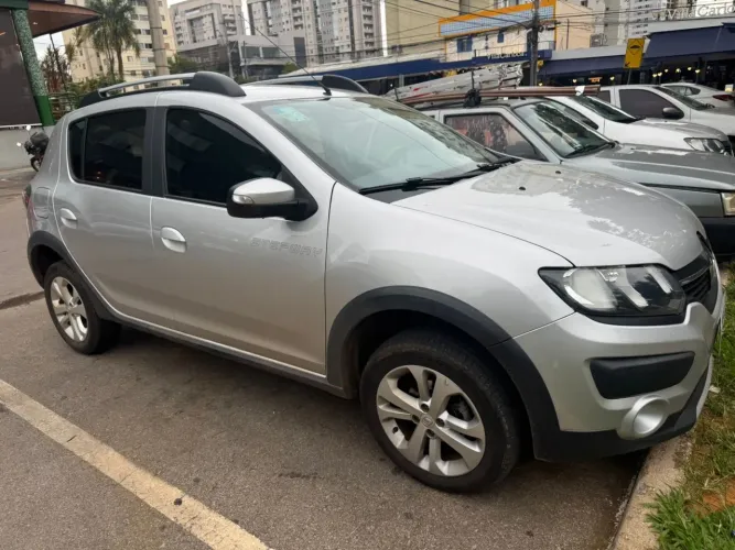 Renault Sandero Stepway Flex 1.6 16V 5P 2019