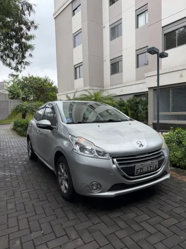 Peugeot 208 Active Pack 1.6 Flex 16V 5P Aut. 2015