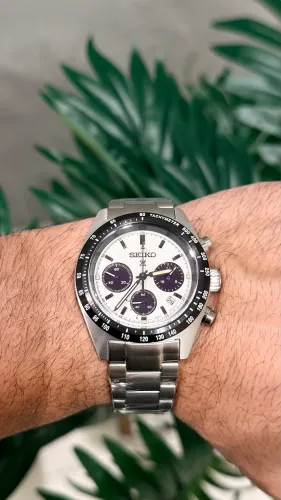 Seiko Prospex Speedtimer Solar Chronograph - PANDA SSC813P1 - NOVO/SEM USO FULL SET