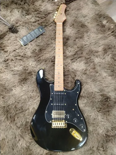 Guitarra Tagima T640 super black piano