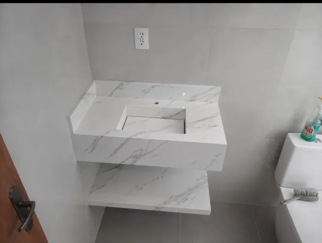 Pia esculpida em porcelanato