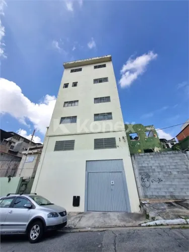 Prédio inteiro à venda ou para alugar com 1107 m² em Vila Nova Cachoeirinha, São Paulo